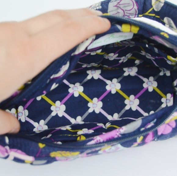 Vera Bradley - Picture 3 of 3